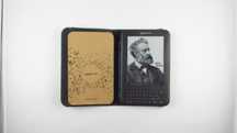 AMAZON - Kindle D00901 - Ebook Czytnik + Etui Niebieskie Nowa Bateria