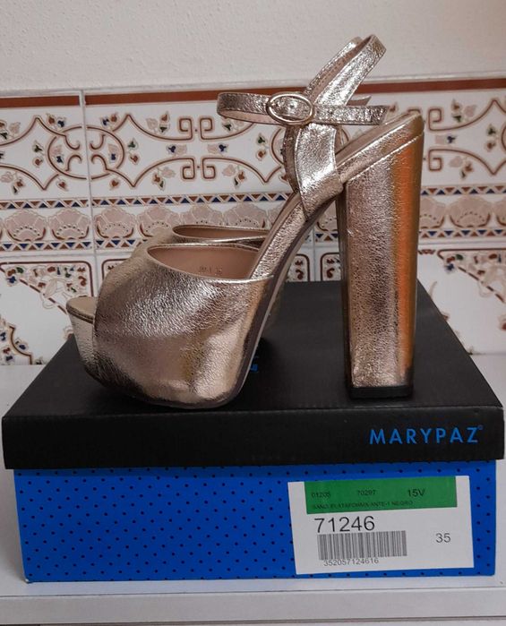 Sandália de Senhora