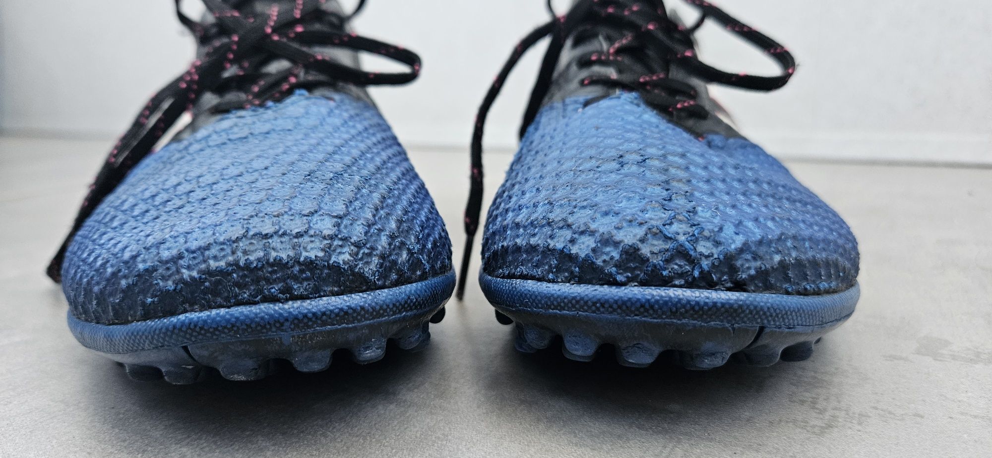 Сороконіжки Adidas