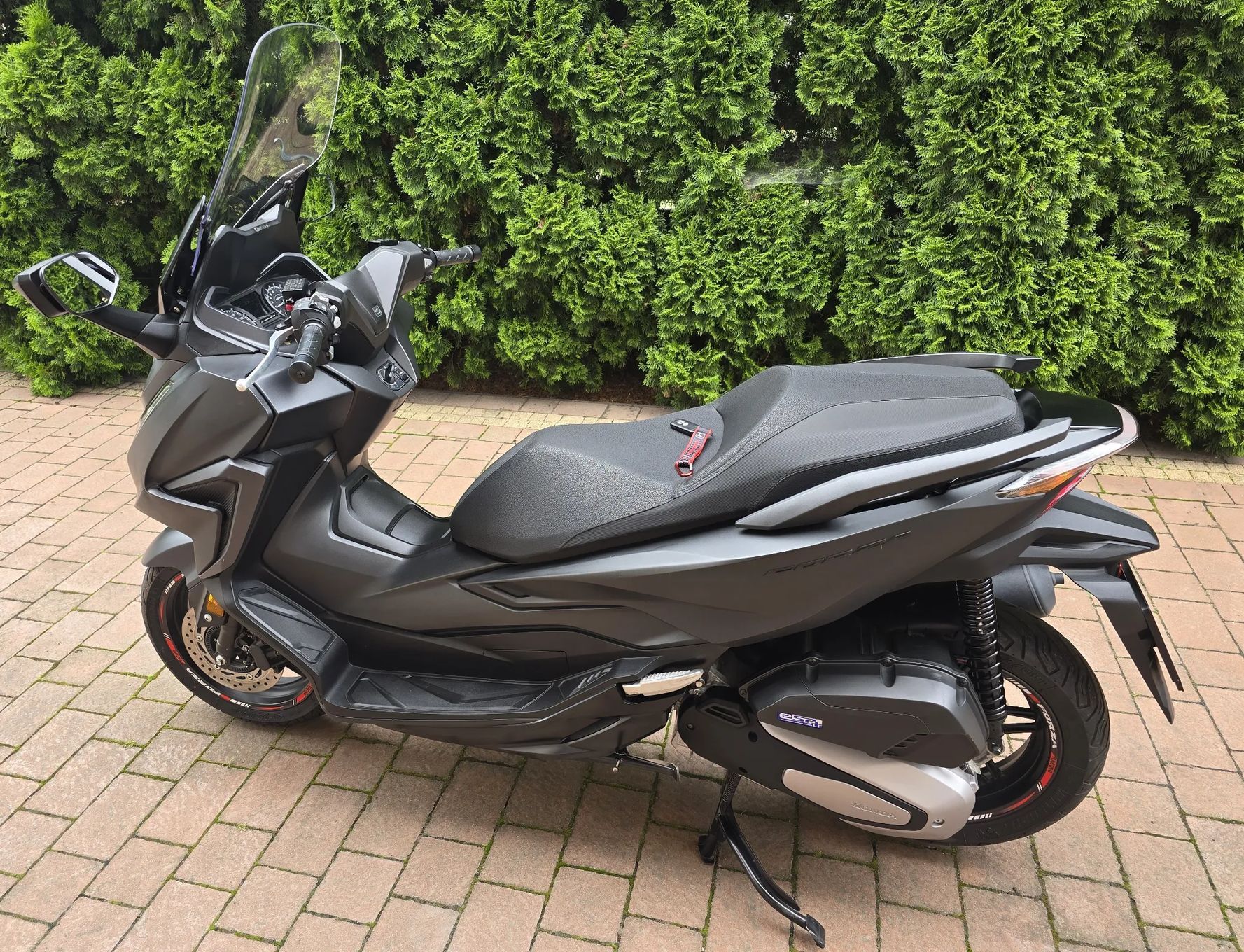 Honda NSS Honda Nss Forza 125 tylko 2500km przebiegu 2022r