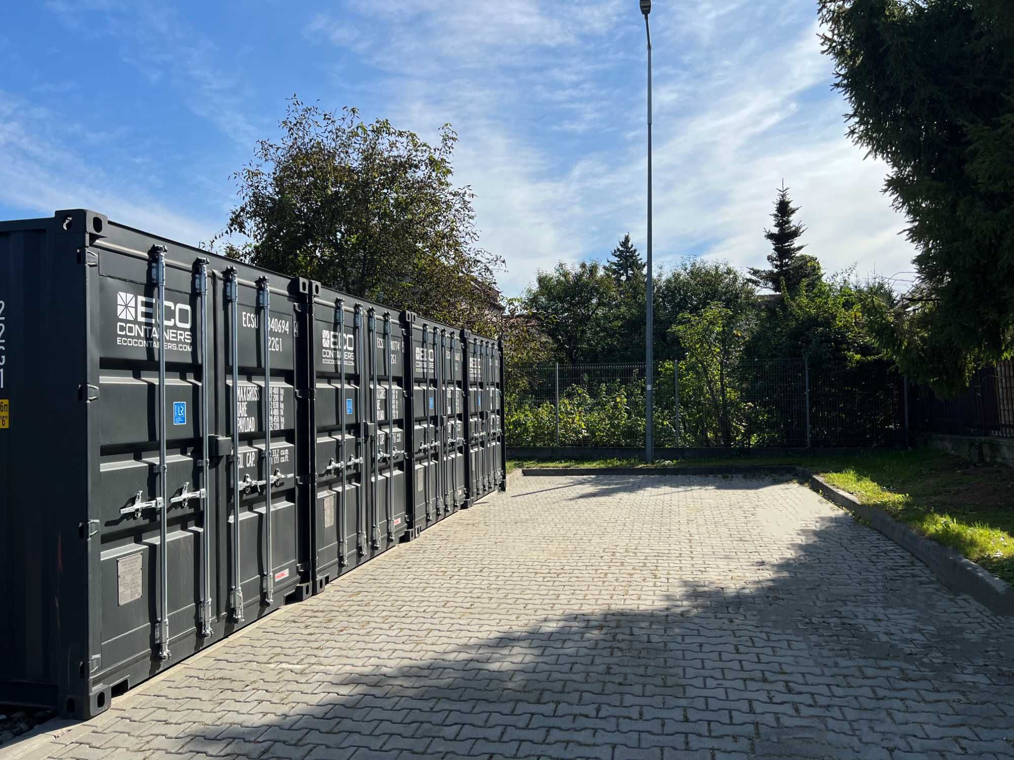 Magazyn samoobsługowy Garaż Kontener Przechowalnia Self-Storage 24/7