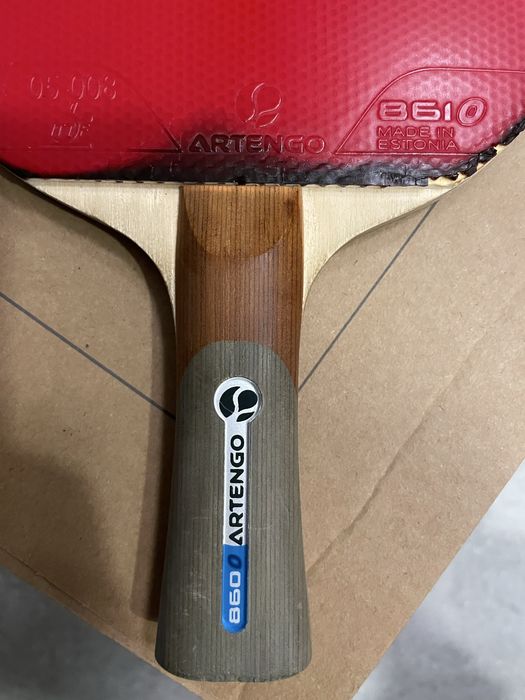 Paletka do ping-ponga Artengo 8600 / 8610. Bardzo mało używana