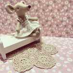 Szydełkowy beżowy dywanik dla myszek maileg barbie do domku handmade