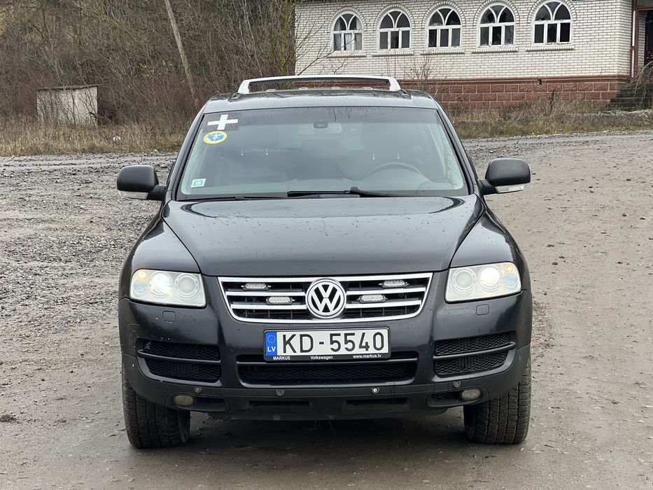 Volkswagen touareg 3.0 дизель на пневмі