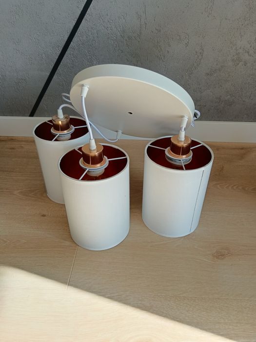 Lampa potrójna biała