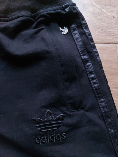 dres adidas czarny