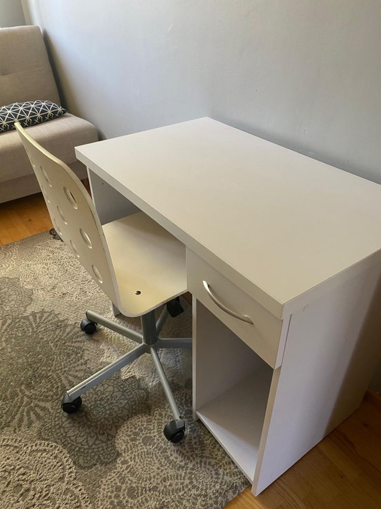 Biurko+krzeslo ikea