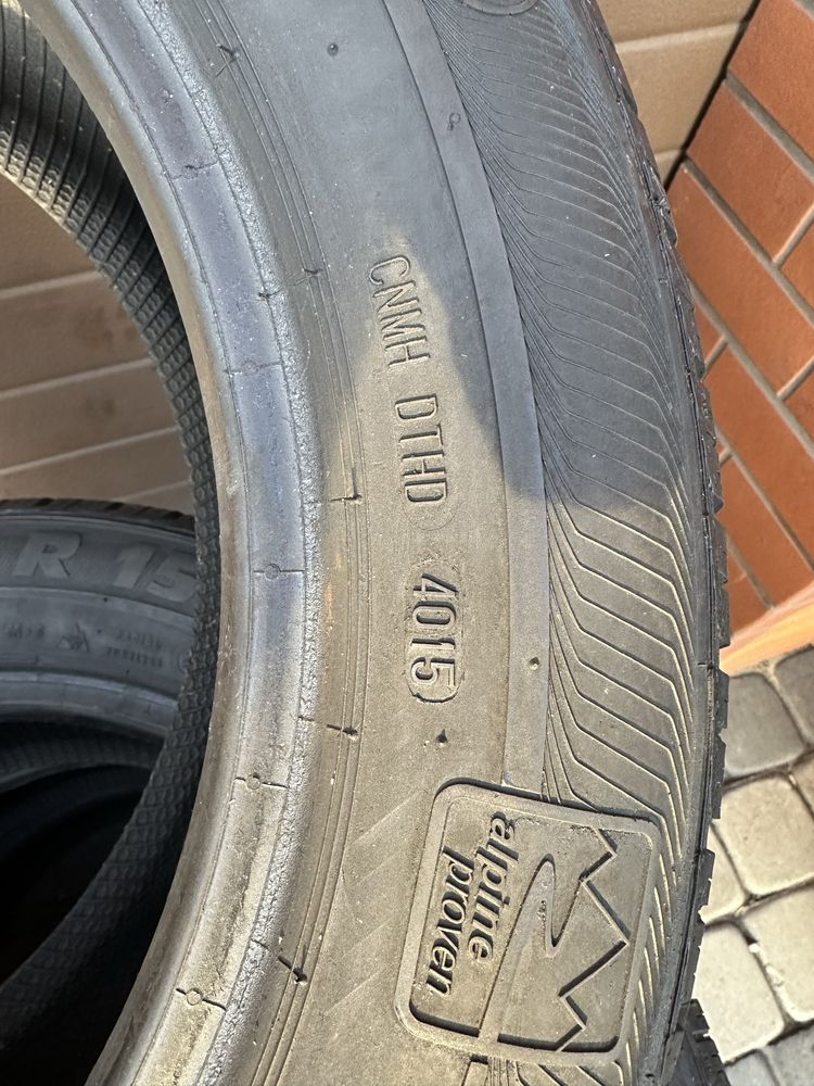 205/55 r15 Semperit Speed- Grip 2
