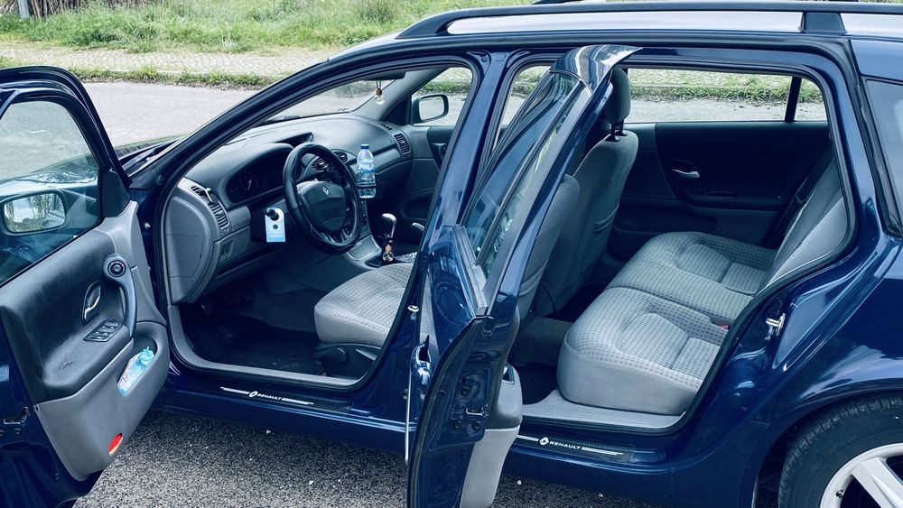 Carro do dia dia inspeção feita até 2026 com AC carregado