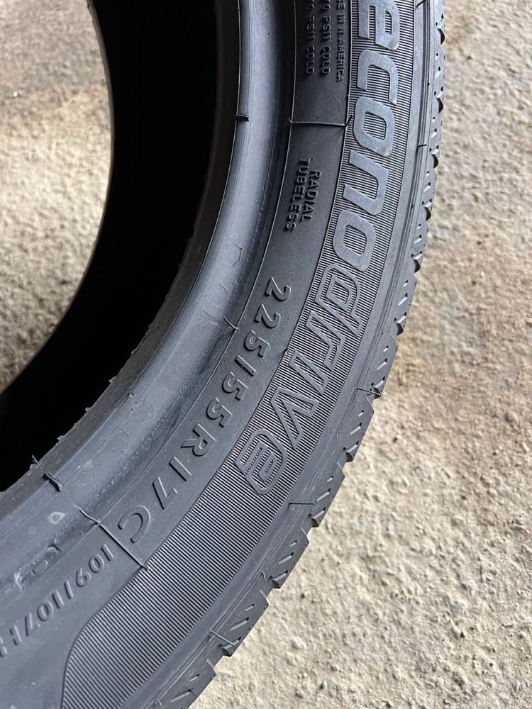 Шини 225/55 r17c Dunlop econodrive 2022р (343)