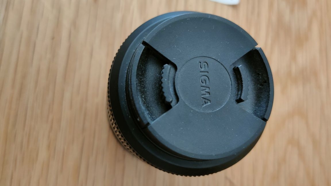 Objetiva sigma para Sony 30mm f/2.8 EX DN
