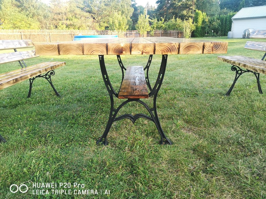 Zestaw ogrodowy stół i ławki na żeliwnych nogach