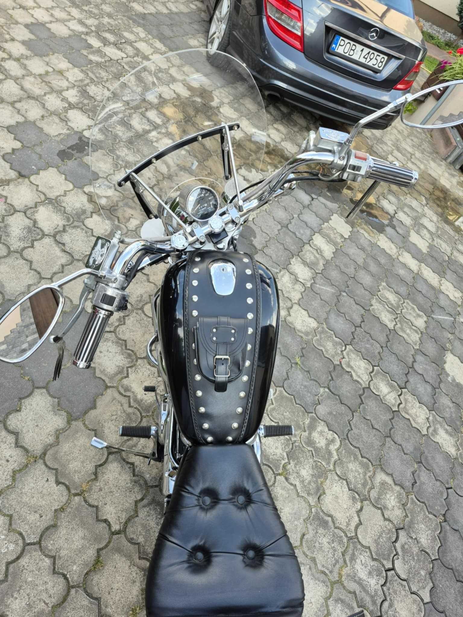 Motor Suzuki INTRUDER VS 800, rok produkcji 2001