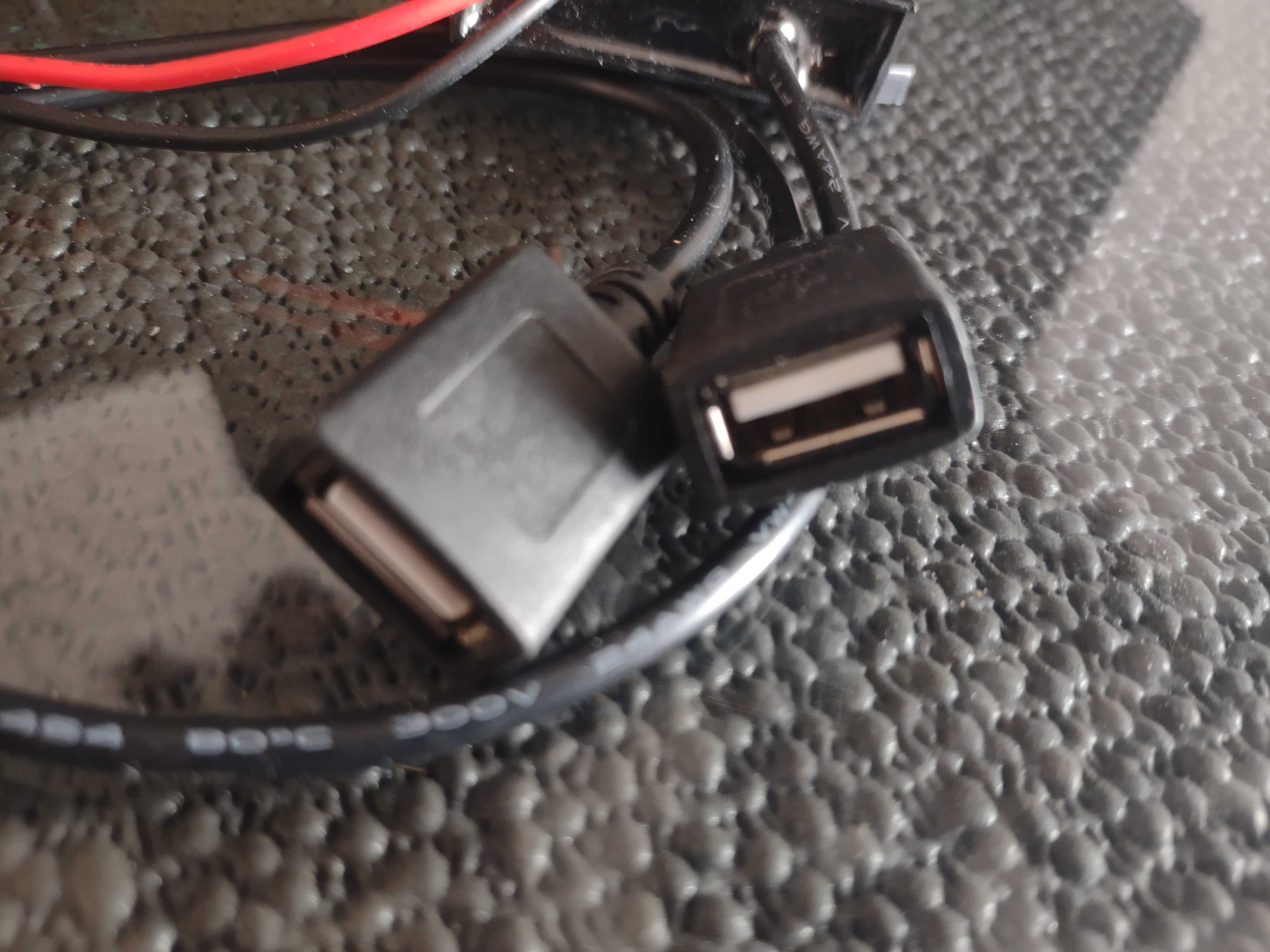 Przetwornik 12 V - 2x USB