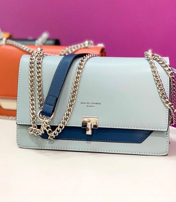 Сумка через плече женская маленькая б/у