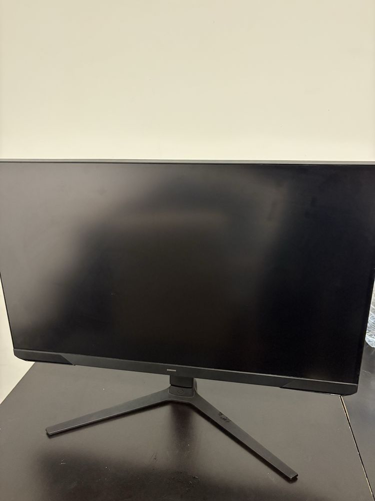 Monitor gaming Samsung Odyssey G3 27” 180hz