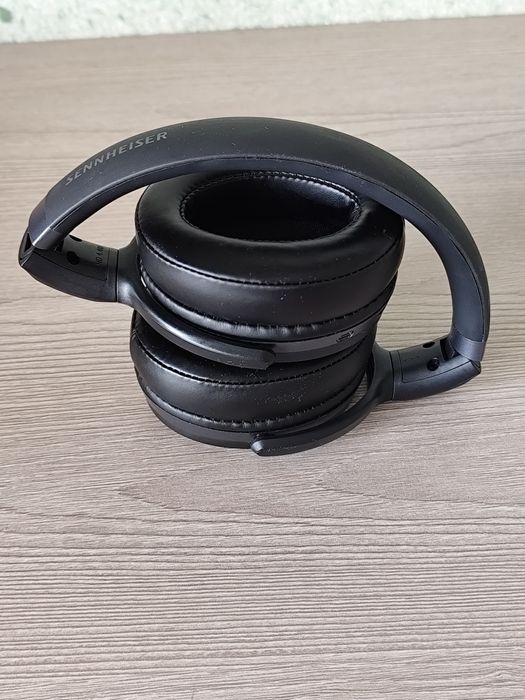Навушники Sennheiser hd 4.40bt