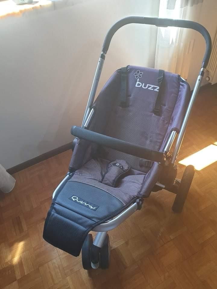 Carrinho passeio Quinny Buzz