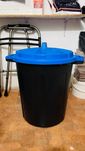 Vendo contentor plastico