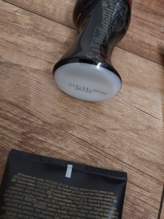 Duży zestaw Avon Little Black Dress perf. 50ml 30ml mgielka balsam deo