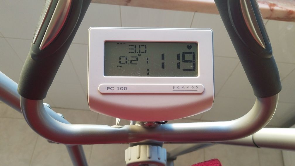 Bicicleta ELÍPTICA procura novo dono/a