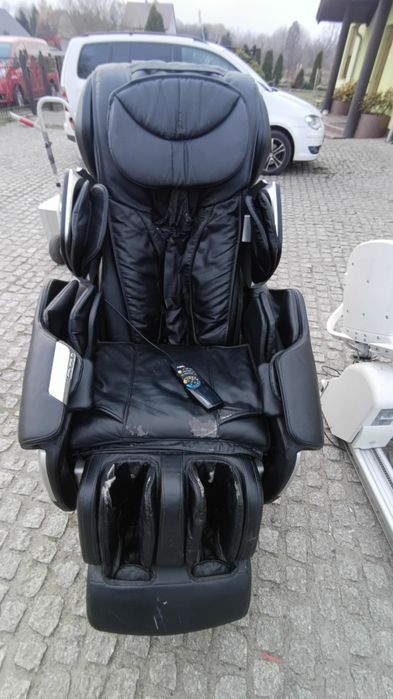 Fotel masujący całe ciało.