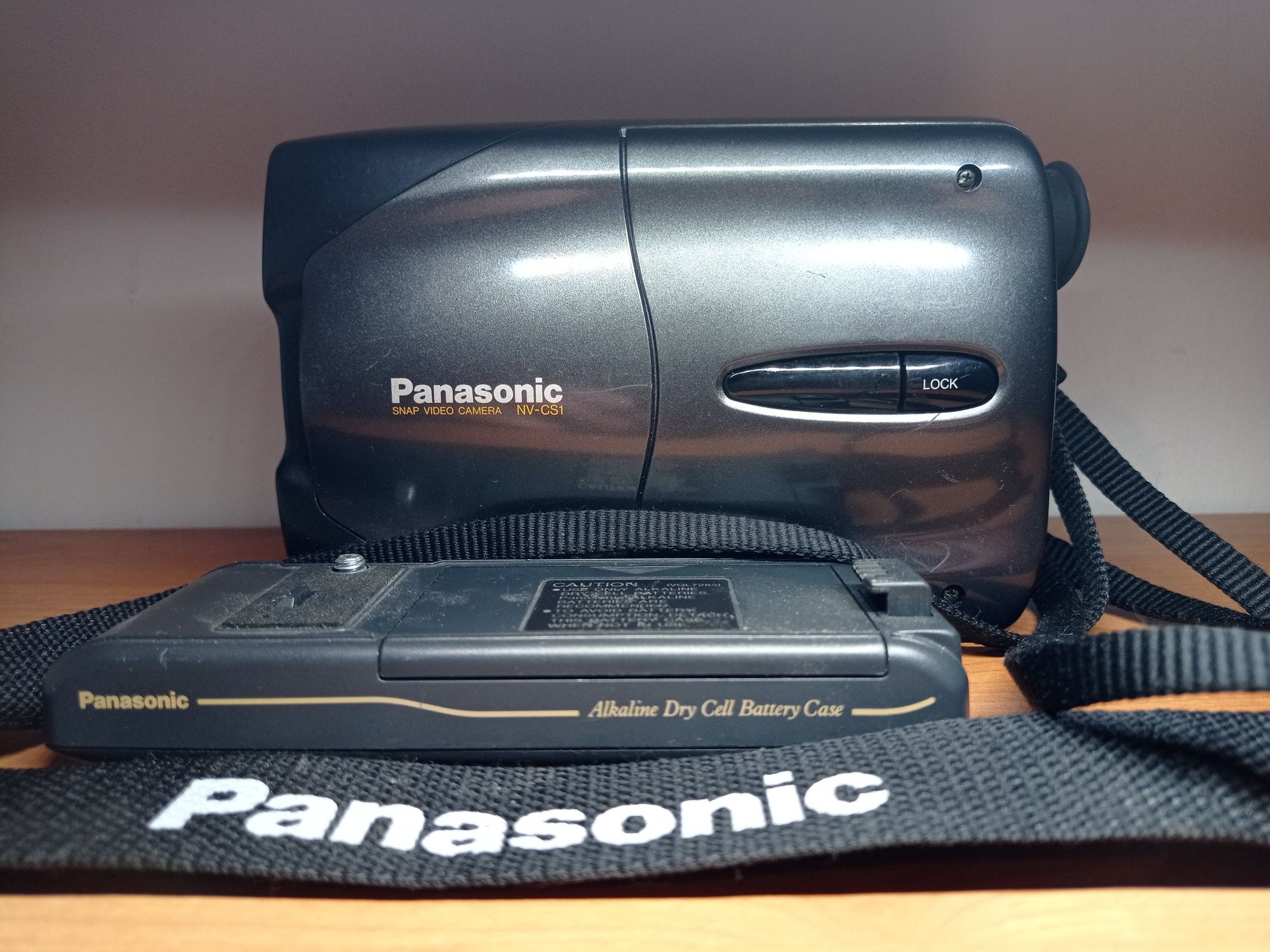 Panasonic nv-cs1 Snap Video Camera WILDE ANGLE Japan