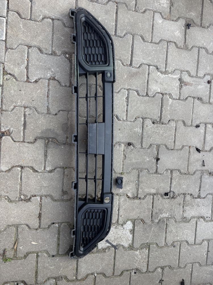 Transit Custom Sport kratka zderzak przód
