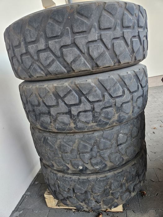 Opony do przyczepy rolniczej 315/60R22.5