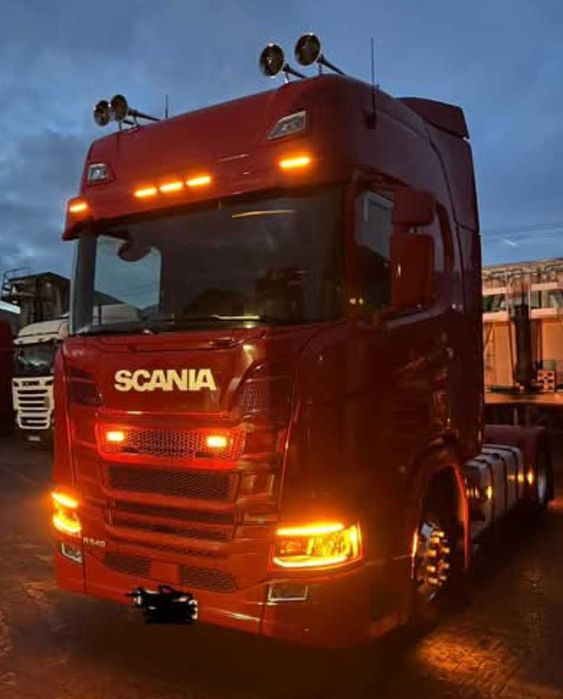 Lampa reflektor LED Scania  S, R, NG, daf ,renault gama ,volvo