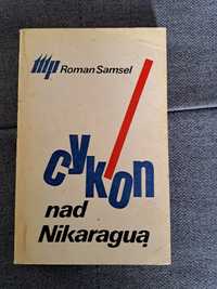 Roman Samsel Cyklon nad Nikaraguą