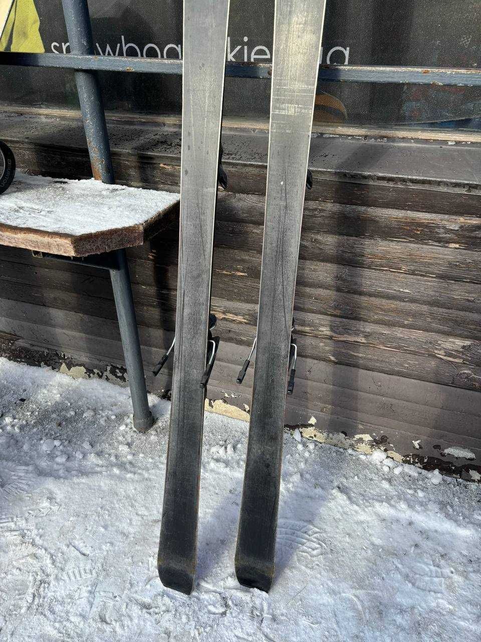 Лижі гірські Rossignol Aximum X