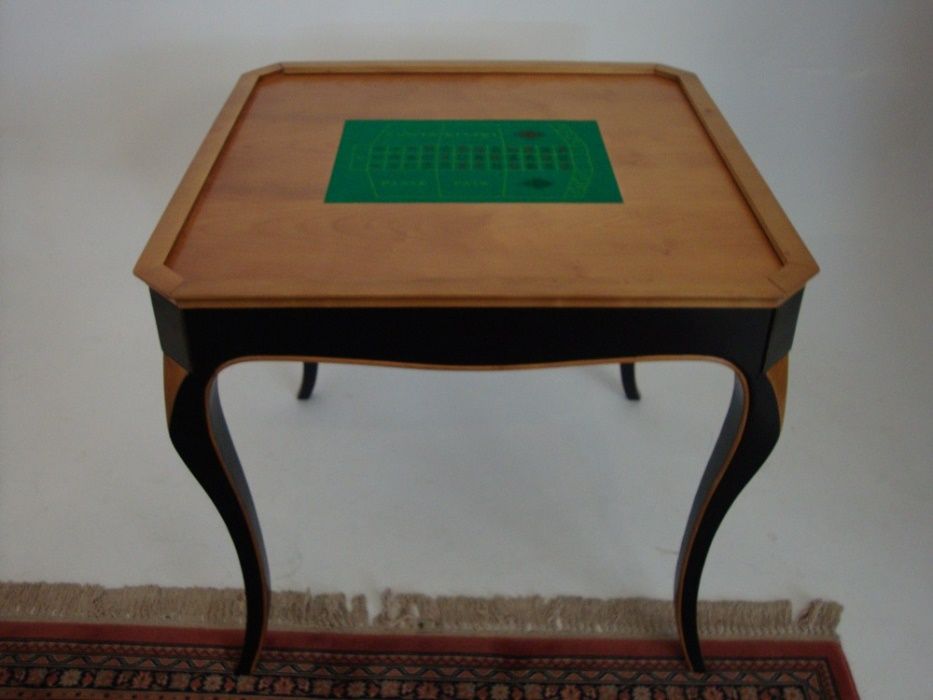 Invulgar Mesa de Jogo em madeira