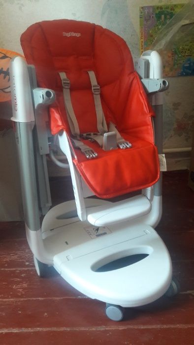 Стільчик для годування Peg Perego Tatamia