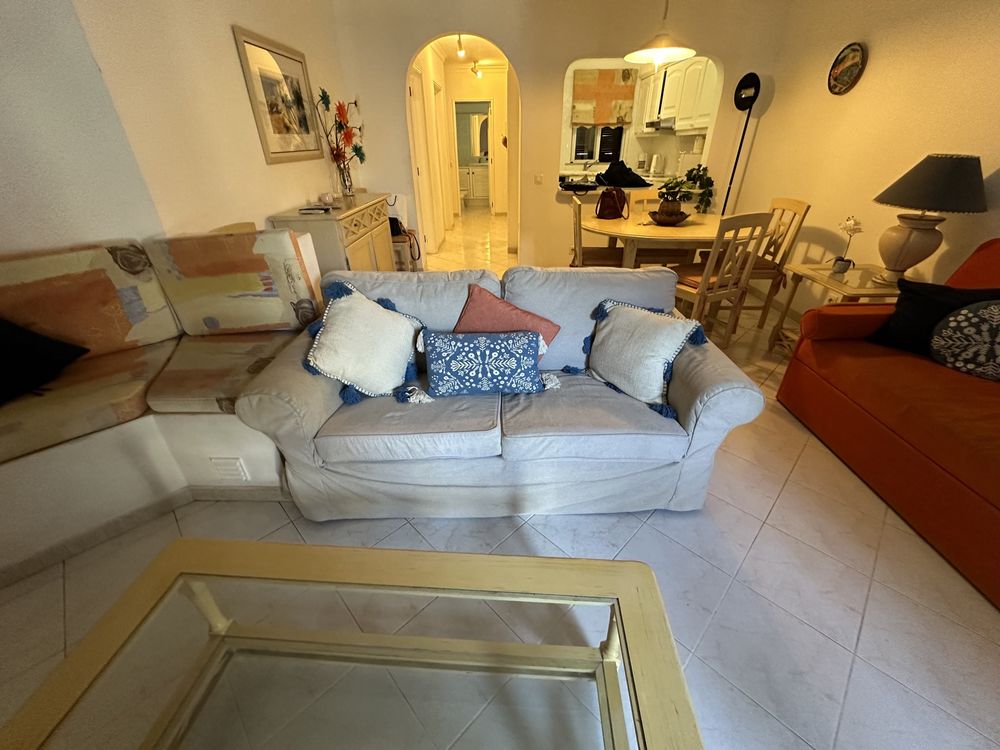 Sofa ikea 2 lugares - EKTORP bege claro