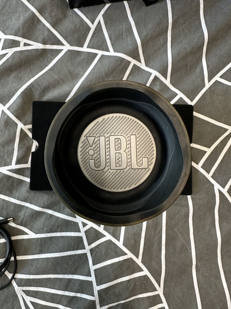 JBL Charge 4 оригінал, повна комплектація, як нова