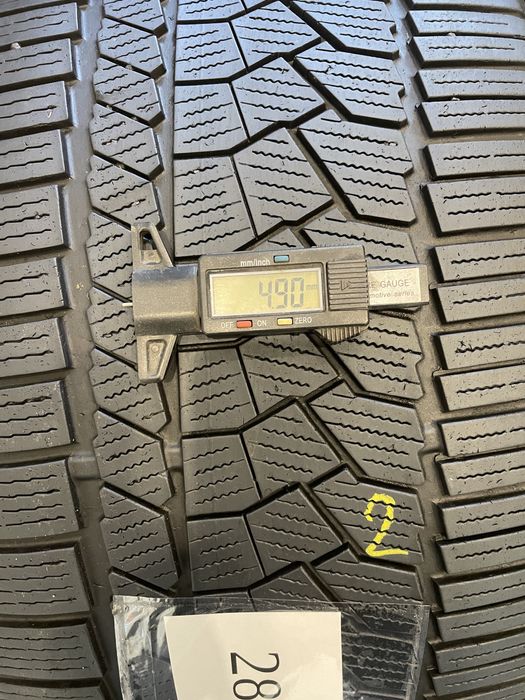 285/35 R22 Continental Winter Contact TS860 S