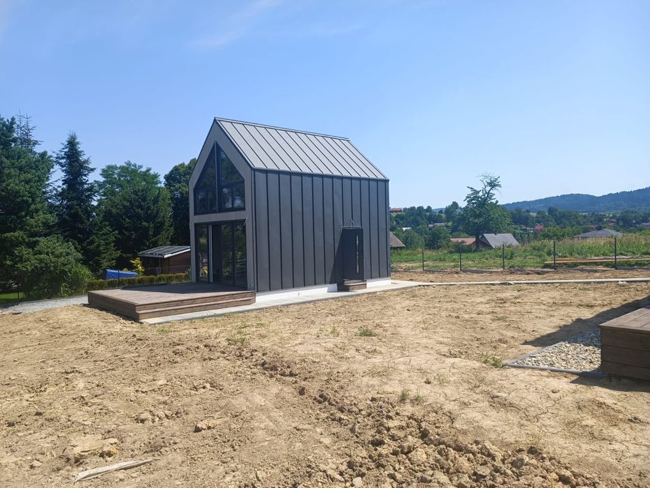 Elewacje drewniane, blacha na rąbek