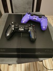 Konsola ps4 plus dwa pady