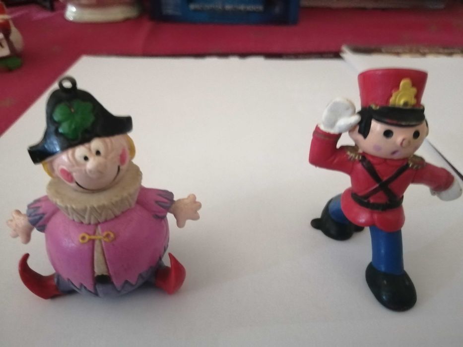 Figuras e bonecos em PVC dos anos 80