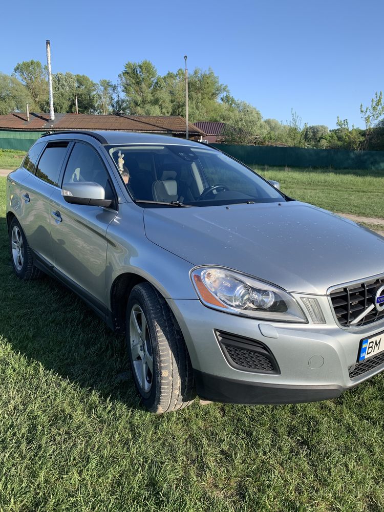 Volvo      xc60.    2.4 дизель     215л.с.