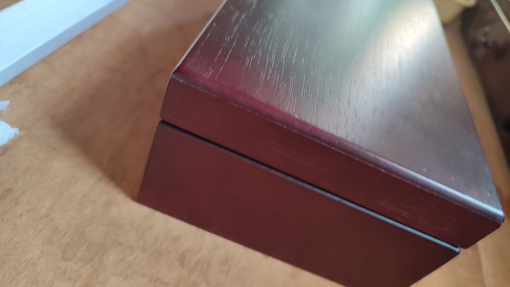 Caixa para quatro relógios