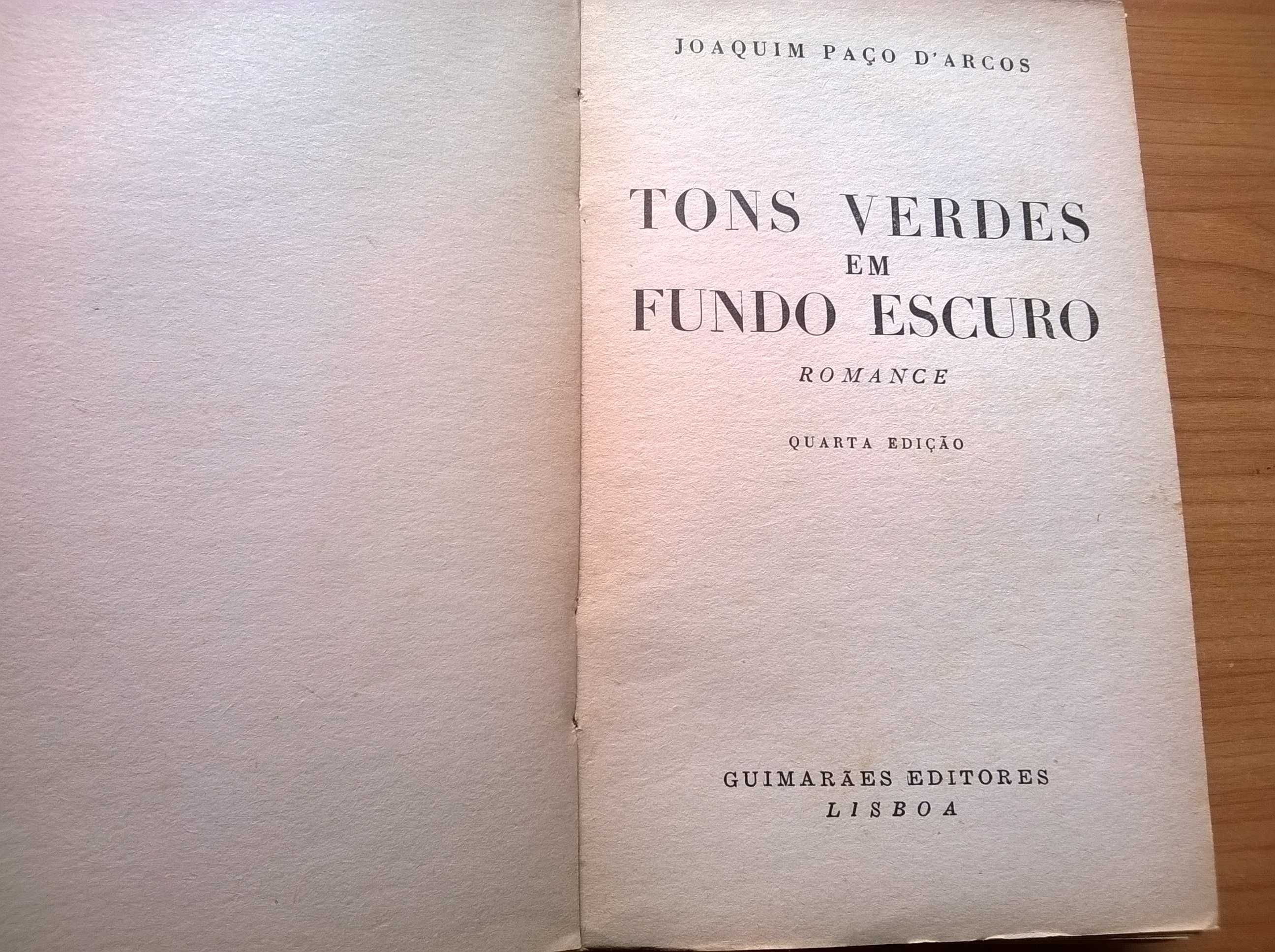 Tons Verdes em Fundo Escuro - Joaquim Paço d'Arcos