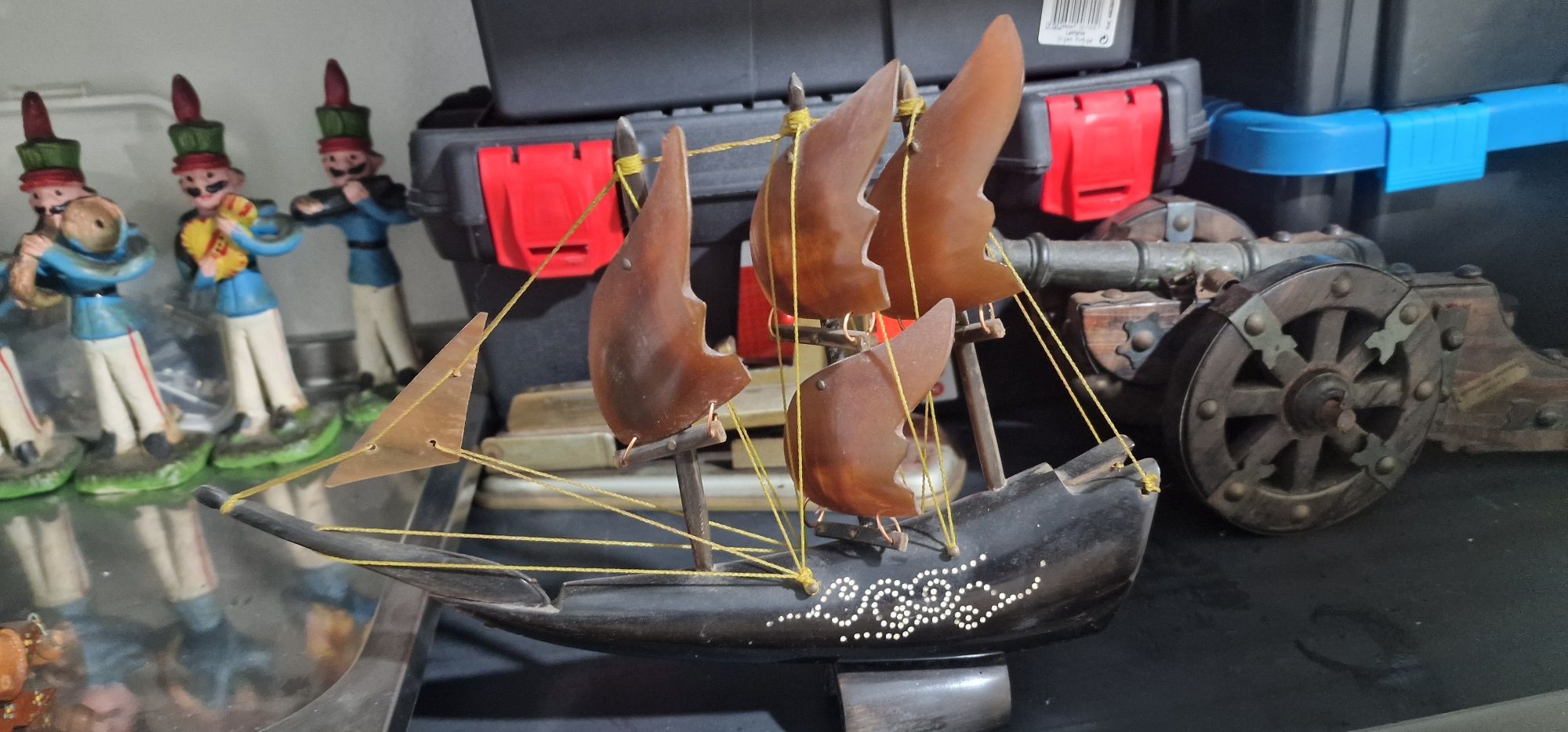 Varias antiguidades rara para venda lousada .