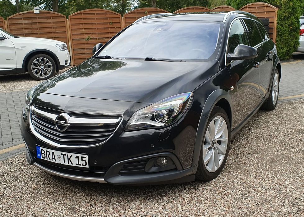 Opel Insignia 2.0 D-170KM * CROSS * KAMERA * FULL SERWIS 148 TYS. * Xenon * Ledy *