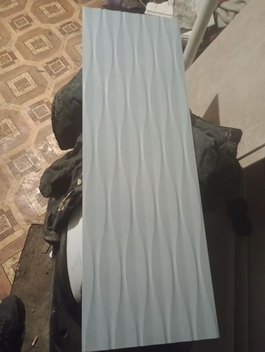 Продам керамічну плитку