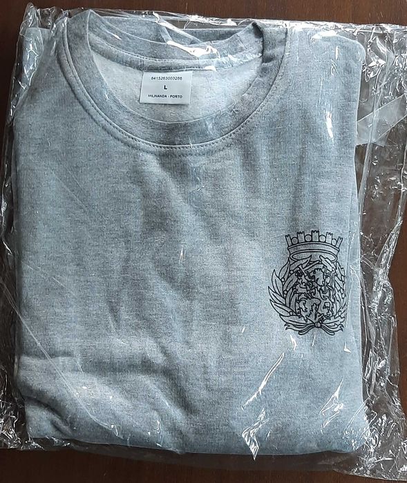 Fato Treino / Camisola / T-shirt Branca e 1BIPara para Treino Físico