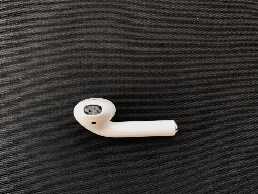 Навушник airpods 2 оригінал Левый А2031 Правый А2032 НОВІ АКУМУЛЯТОРИ