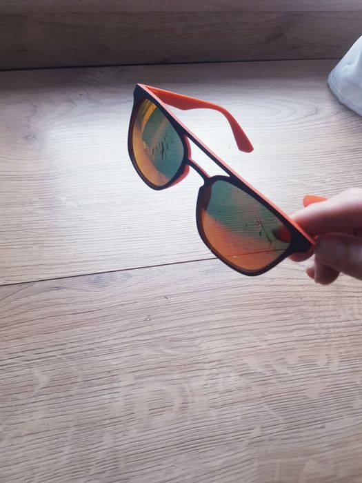 Okulary przeciwsłoneczne  uniwersalne damsko / męskie