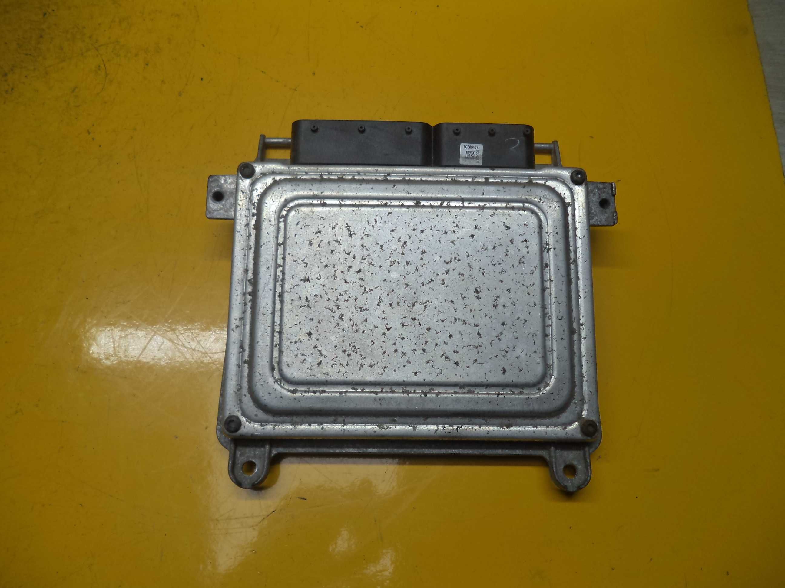 Блок управления двигателем Mercedes A-Class (W169) B-Class (W245) 1,5